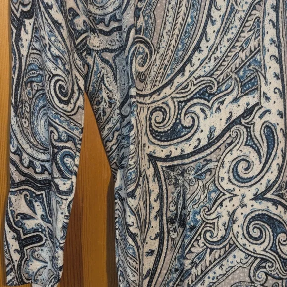 White House Black Market Paisley Cardigan - Picture 12 of 12